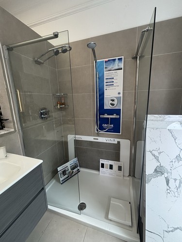 Display shower walk in - shower,
