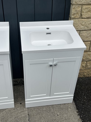 Display bathroom sink - display,