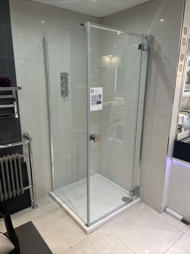 Lakes showering island - lakes,